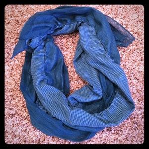 Ladies scarf